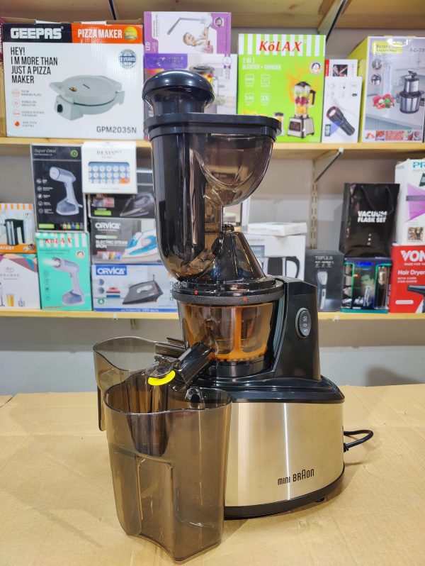 Mini Braun slow juicer 1000watt - Image 2