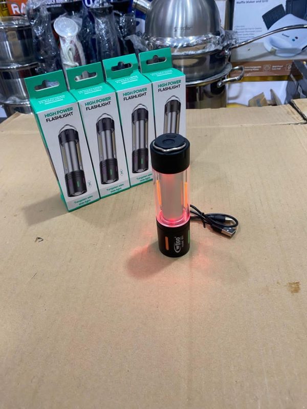 WEGO Model 801: A Versatile Flashlight and Lantern - Image 2